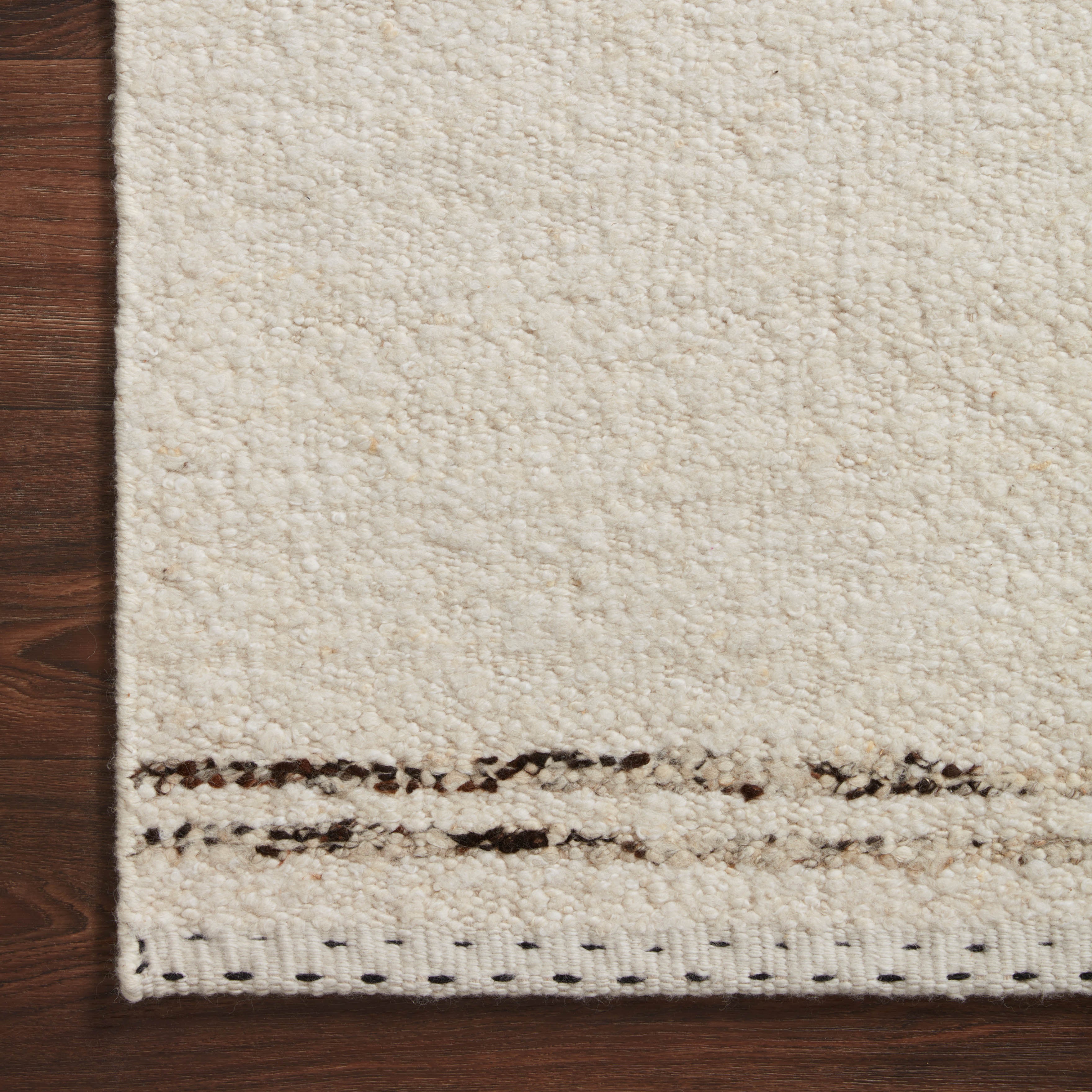 Bowie Wool Blend Rug in Pearl / Coffee