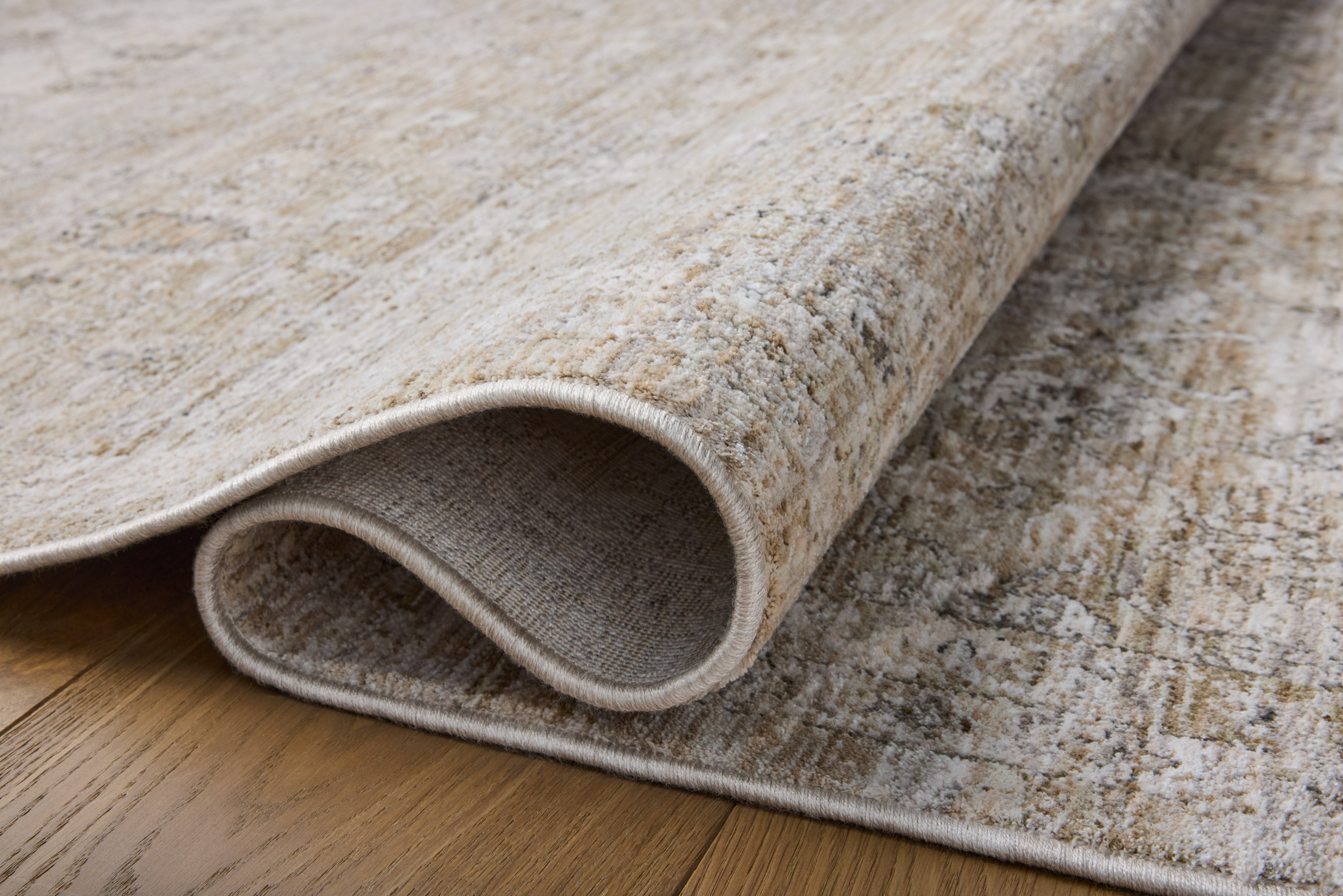 Haverford Polyester Pile Rug in Fog / Dune