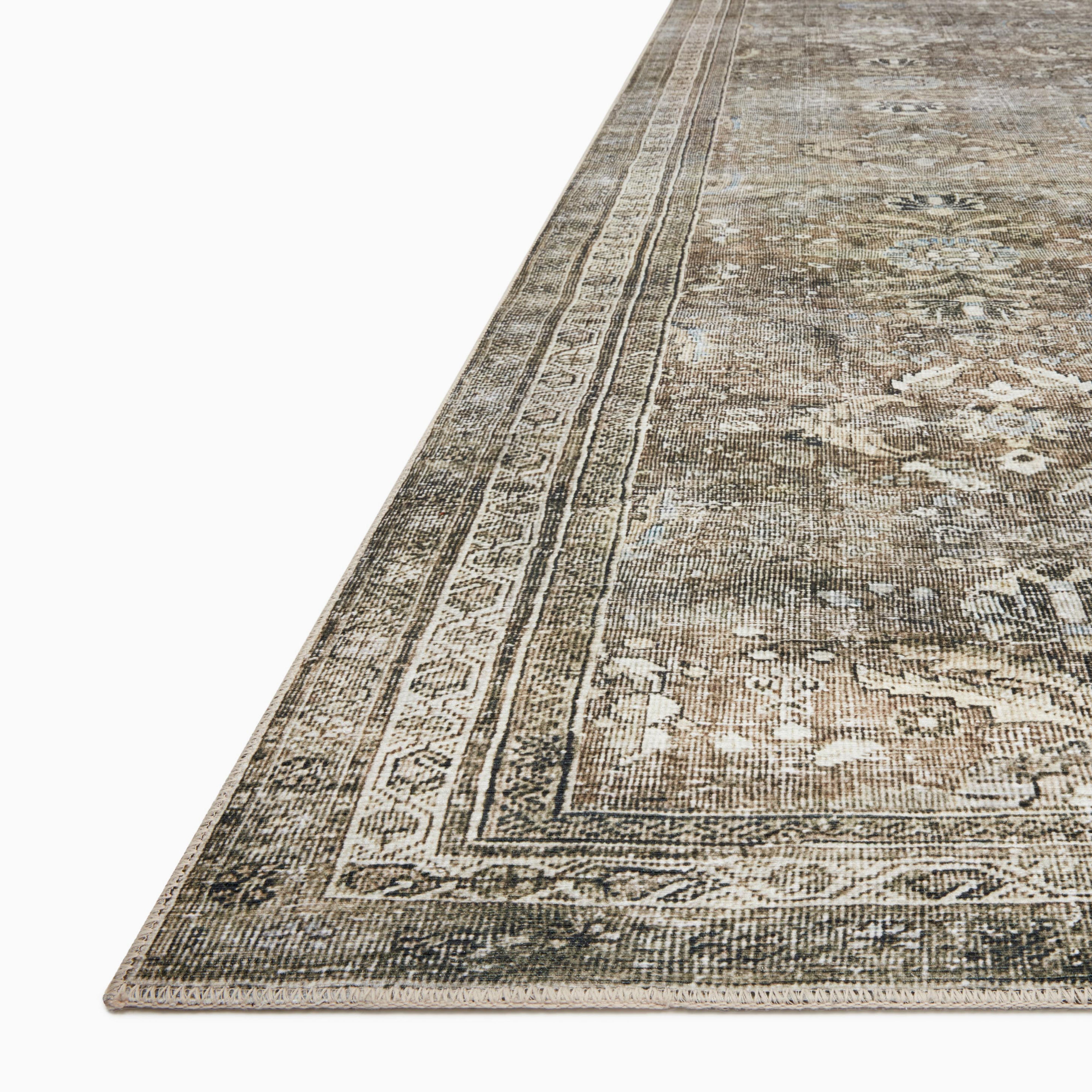 Hutchinson Polyester Face Rug in Graphite / Olive