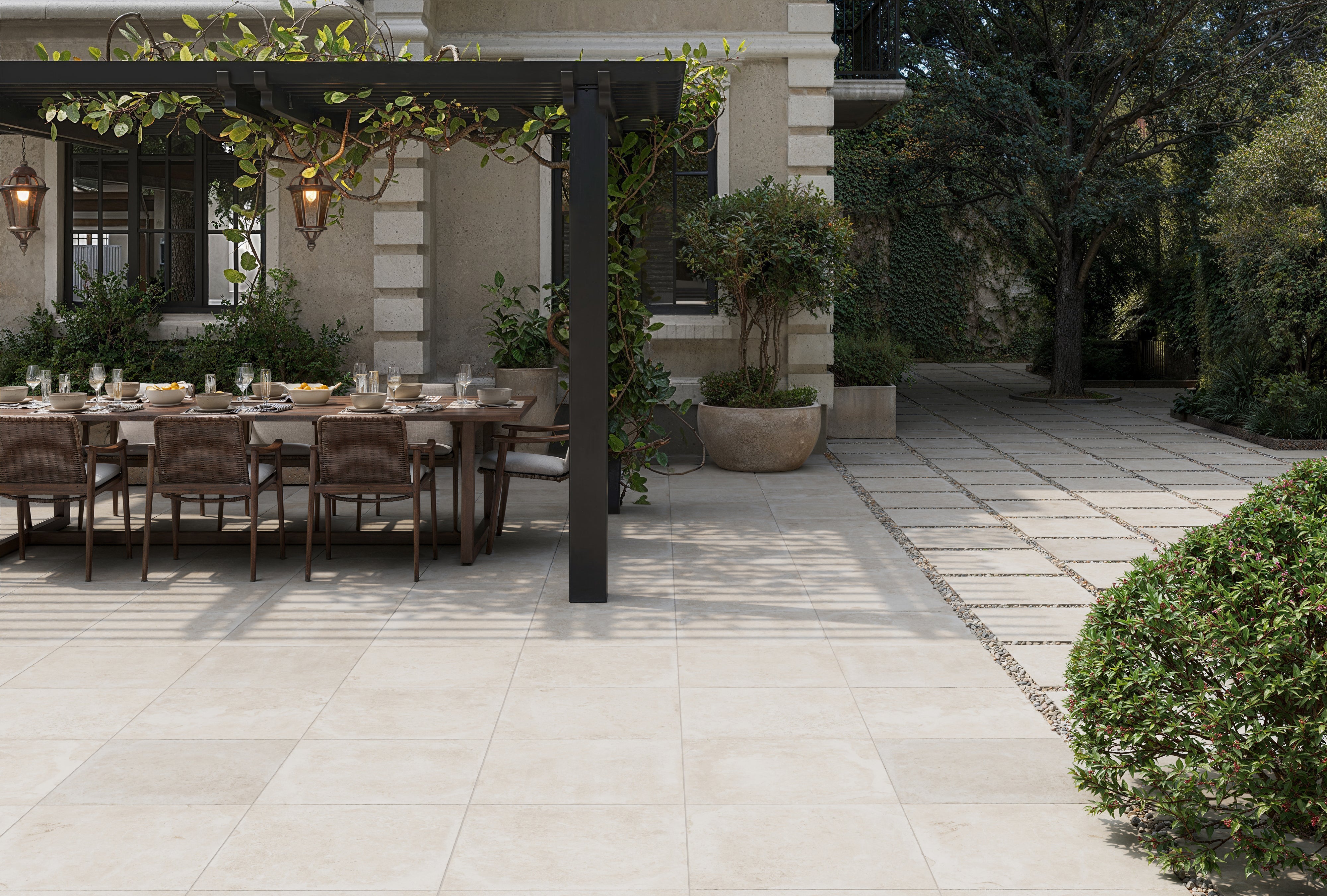 Bowden 24x24 Grip Porcelain 2cm Paver in Oat