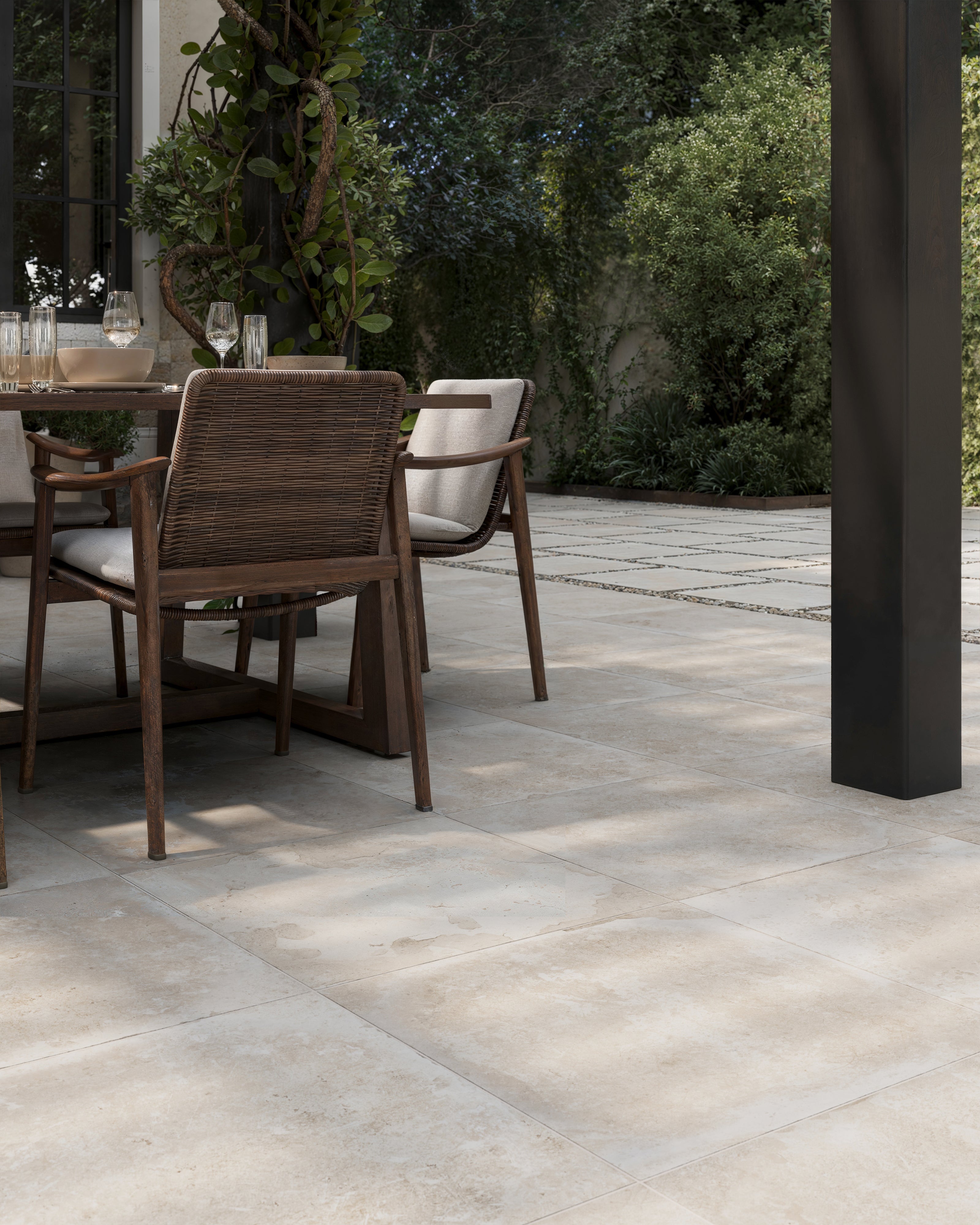 Bowden 24x24 Grip Porcelain 2cm Paver in Oat