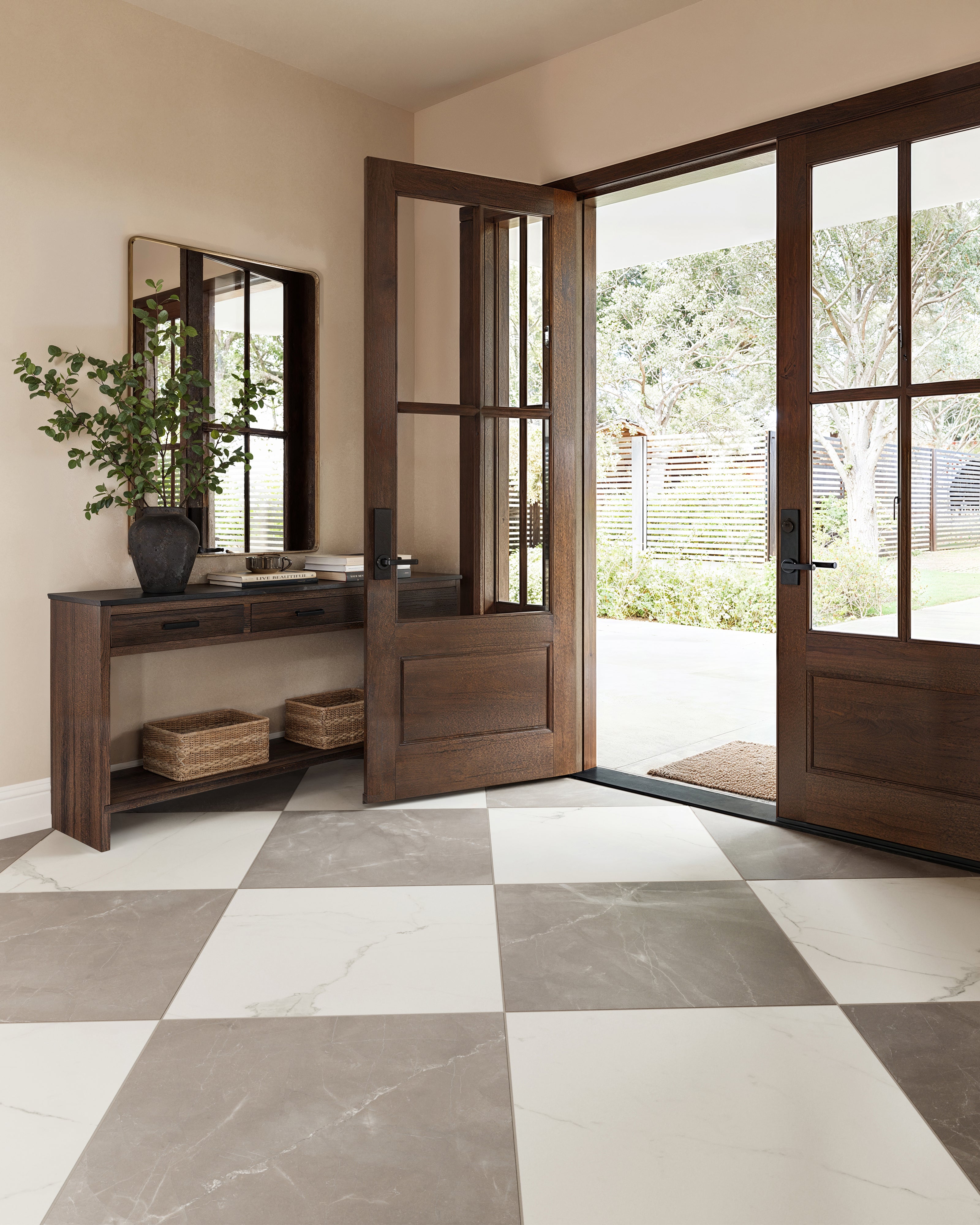 Leona 24x24 Matte Porcelain Tile in Calacatta