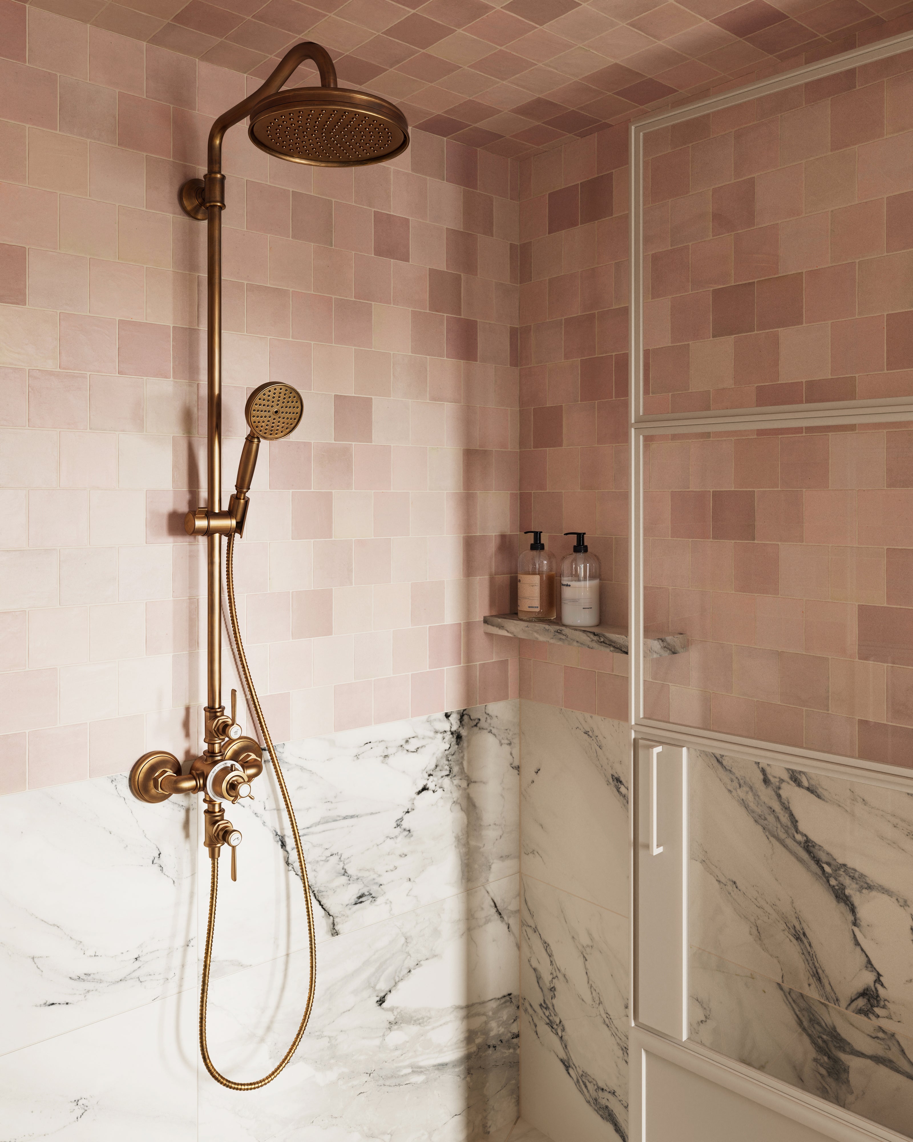 Everly 4x4 Matte Ceramic Tile in Blush