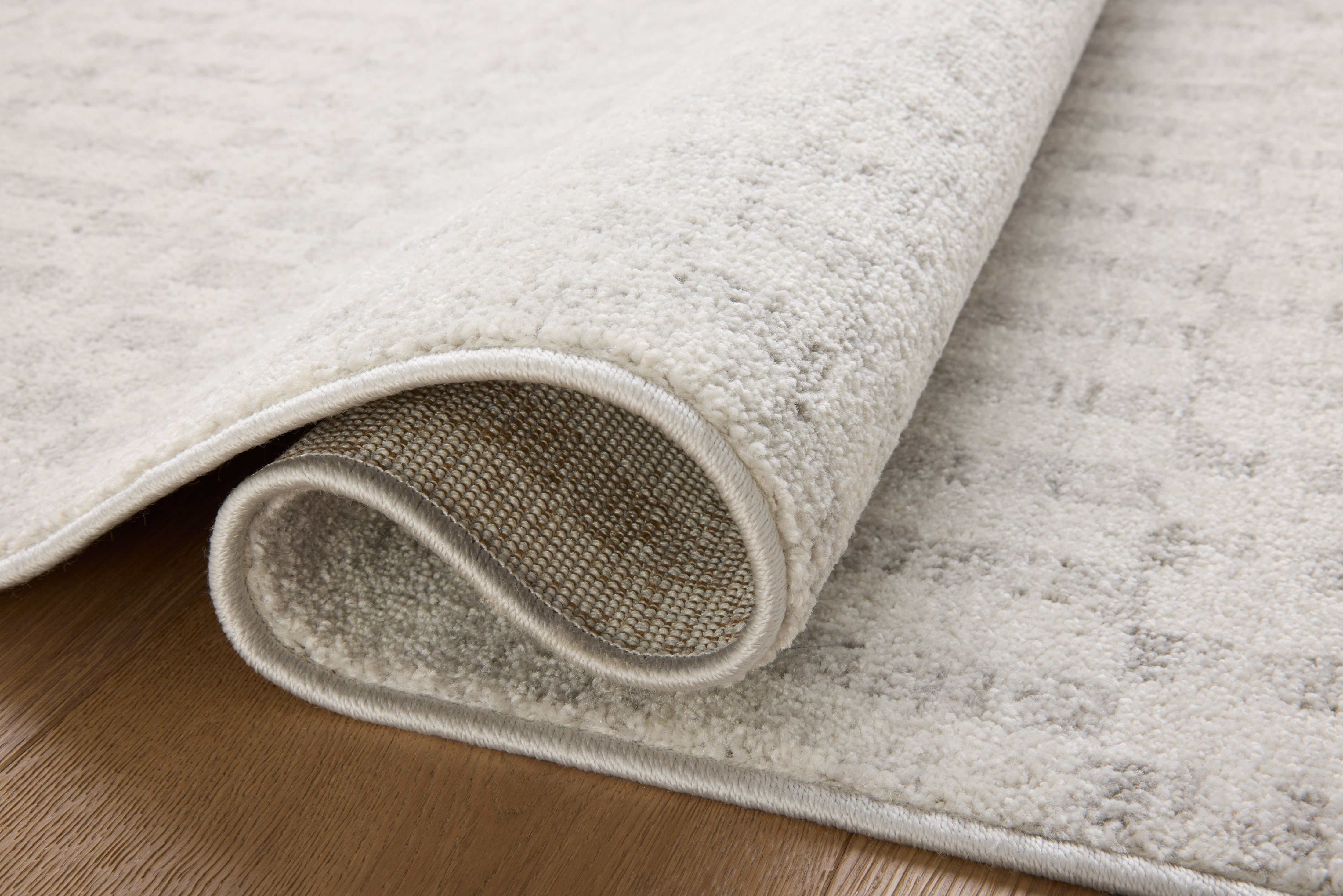 Liddy Polyester Pile Rug in Cream / Dove