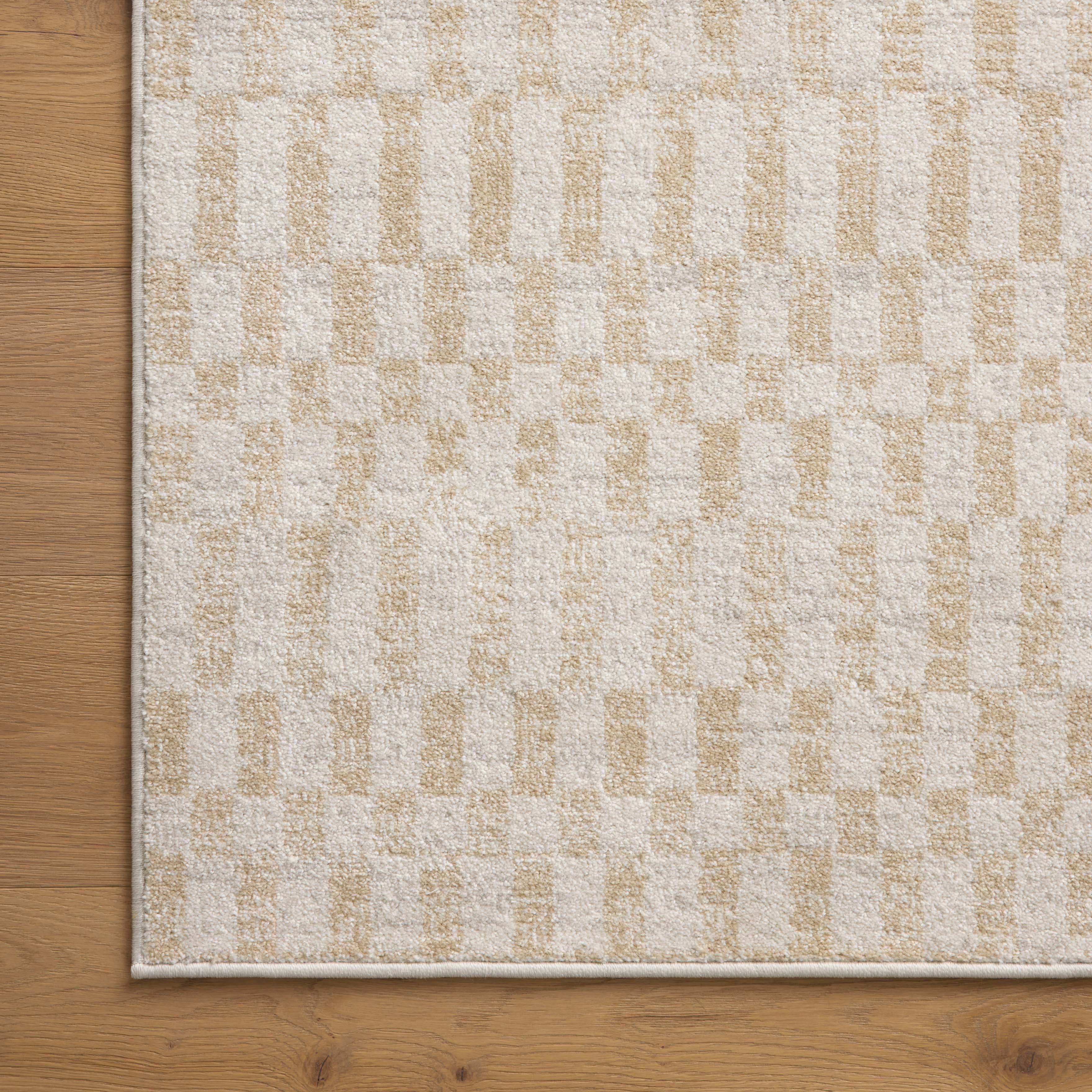 Liddy Polyester Pile Rug in Cream / Sand