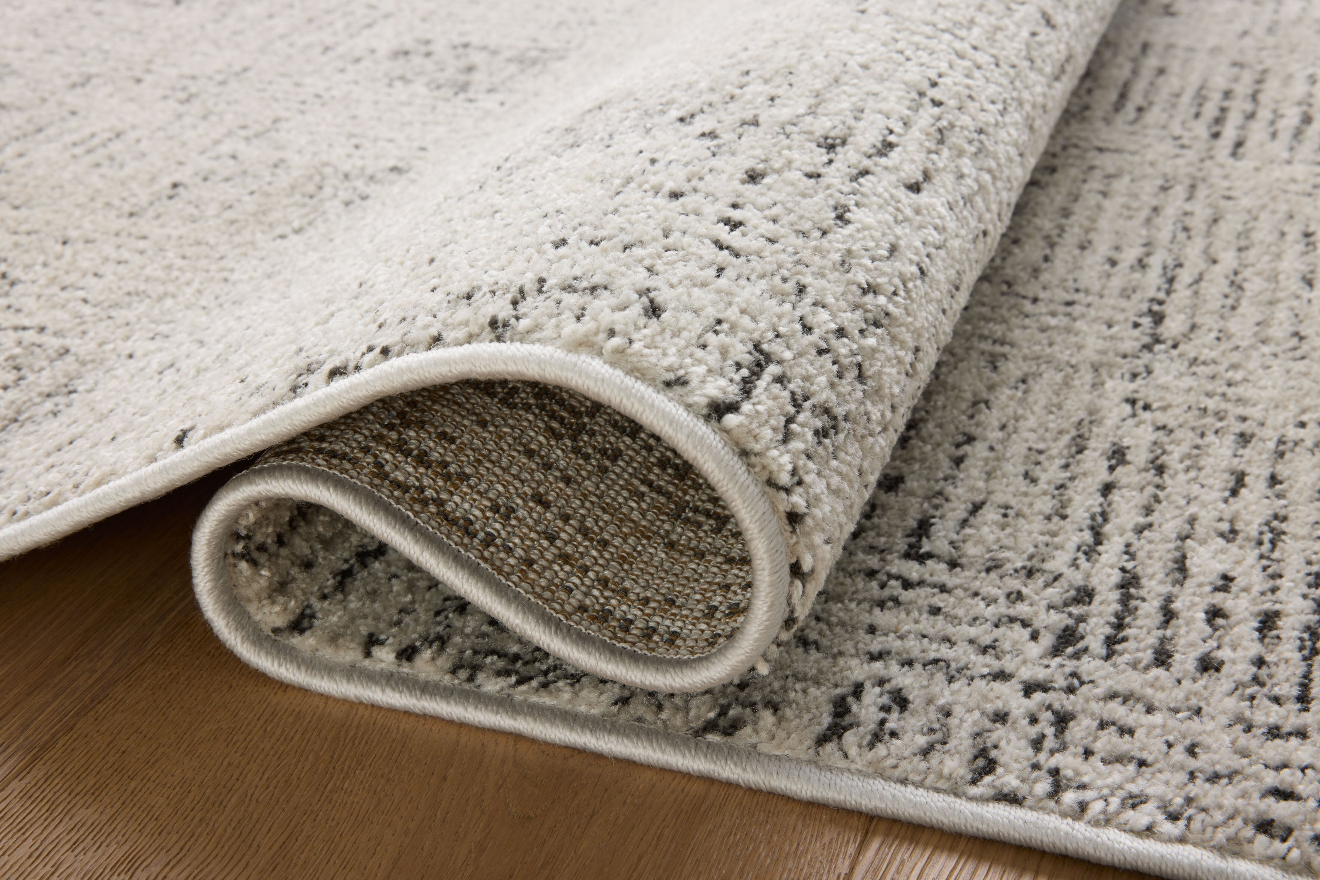 Liddy Polyester Pile Rug in Fog / Stone